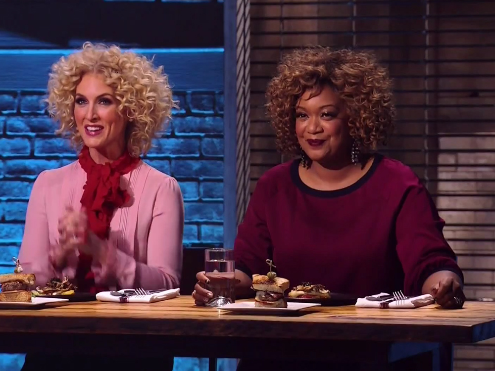 Watch Little Big Town’s Kimberly Schlapman Get Competitive on “Beat Bobby Flay”