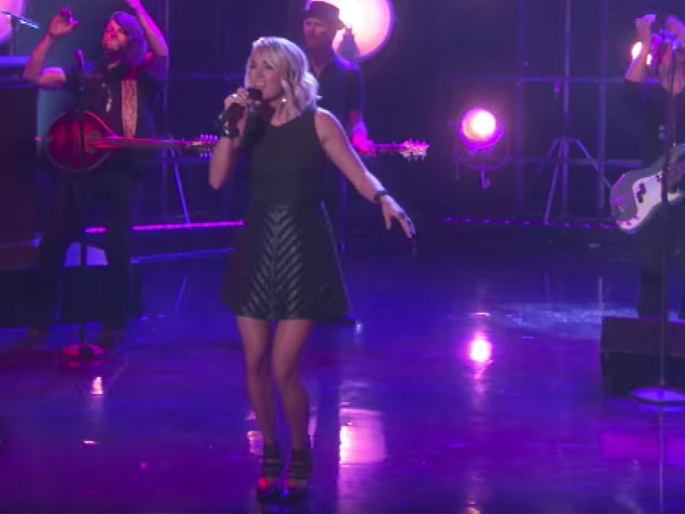 Watch Carrie Underwood’s New “Oh, Sunday Night” Theme Song for “Sunday Night Football”