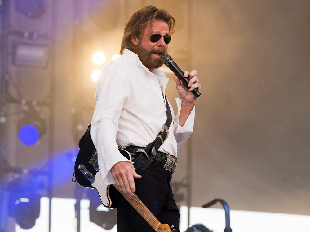 Ronnie Dunn Stays True to Himself With New Album, “Tattooed Heart”
