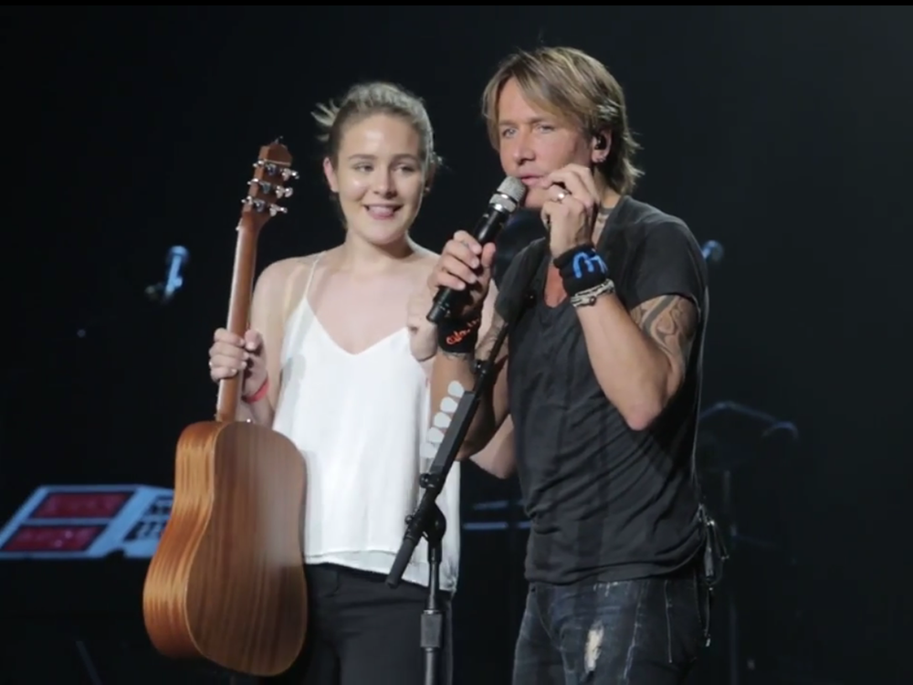 Watch Keith Urban’s Hilarious Interaction With a Fan Onstage at His Concert in Adelaide, Australia