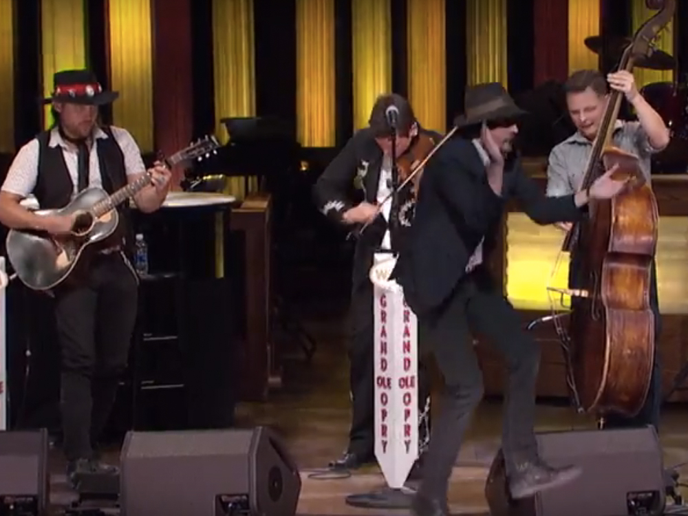 Exclusive Premiere: Watch Old Crow Medicine Show’s Dance-Inducing Performance of “My Bones Gonna Rise Again” on the Grand Ole Opry