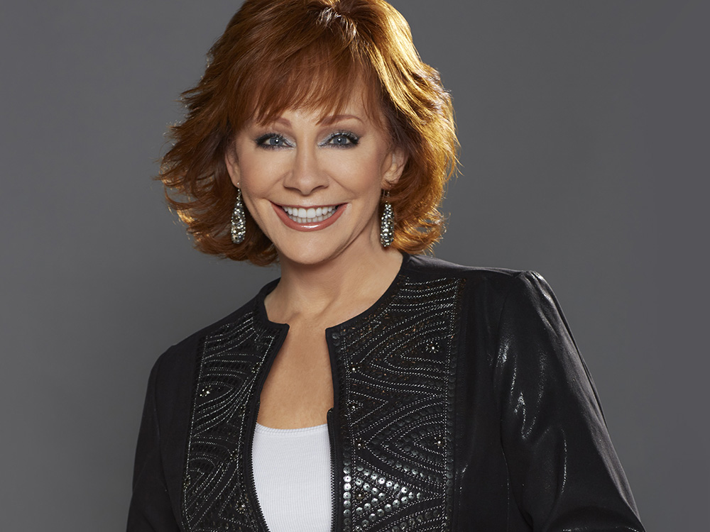 Reba McEntire to Sing National Anthem at City of Hope Celebrity Softball Game